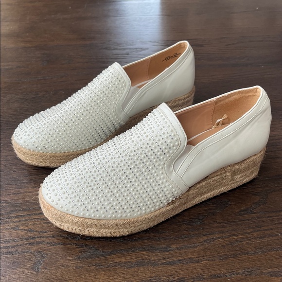 Andiamo Shoes - Andiamo Ateddy Rhinestone and Pearl Embellished Slip-on Espadrilles size 7.5